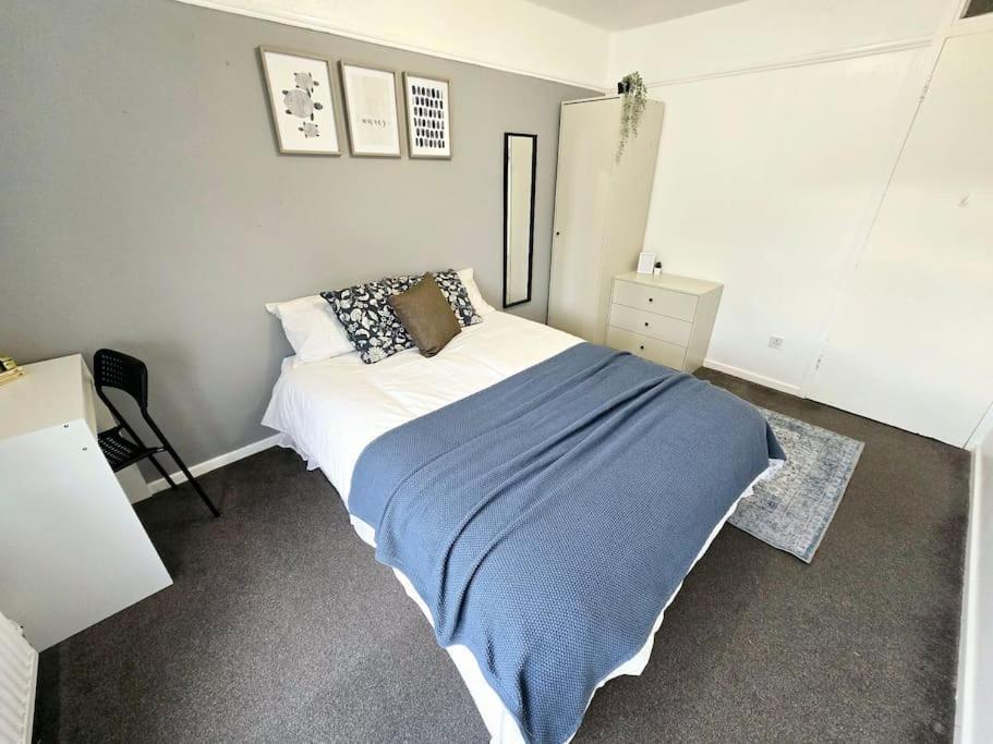 Beautiful Rooms In Prime Location! London Eksteriør bilde