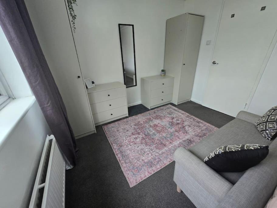 Beautiful Rooms In Prime Location! London Eksteriør bilde