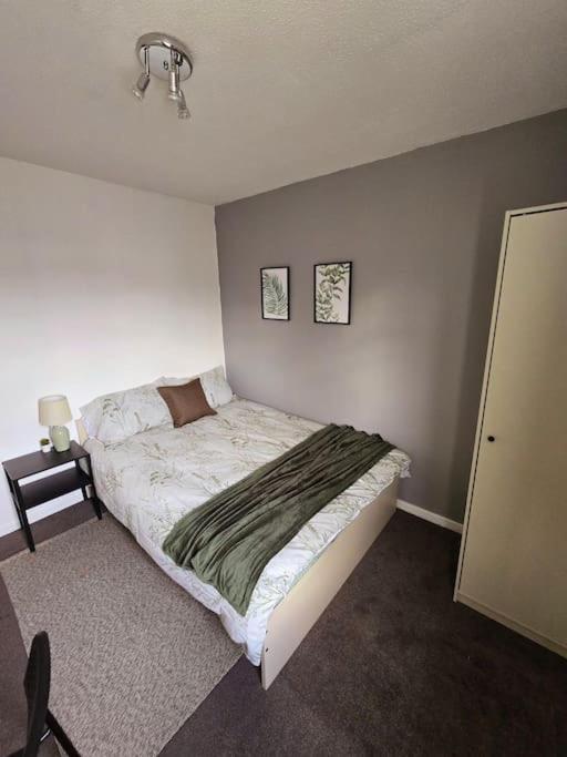 Beautiful Rooms In Prime Location! London Eksteriør bilde